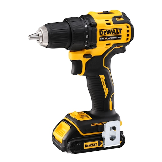 18v-xr-brushless-drill-driver-2-x-15ah-dcd708s2t-qw-dewalt